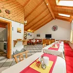 Fruehstueckspension Zippo Apartmán *